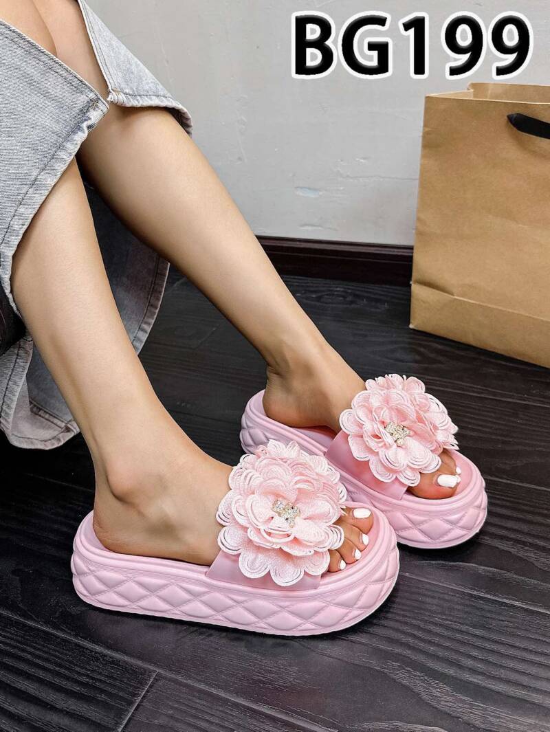 Klapki damskie Roz 36-41/ 12 par
